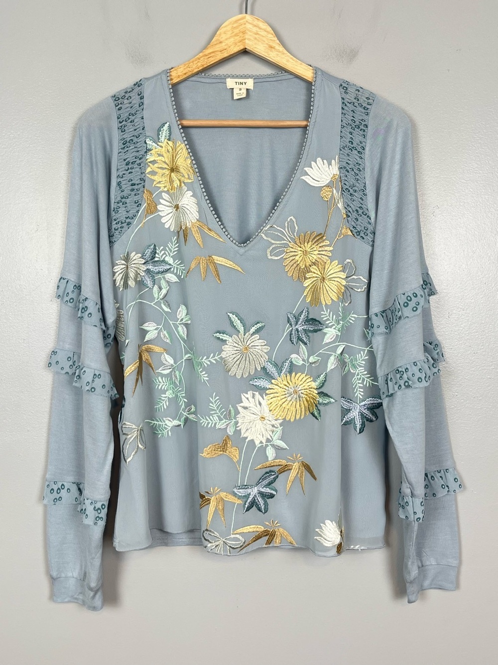 Anthropologie Tiny Frances blue embroidered ruffle trimmed blouse, small.